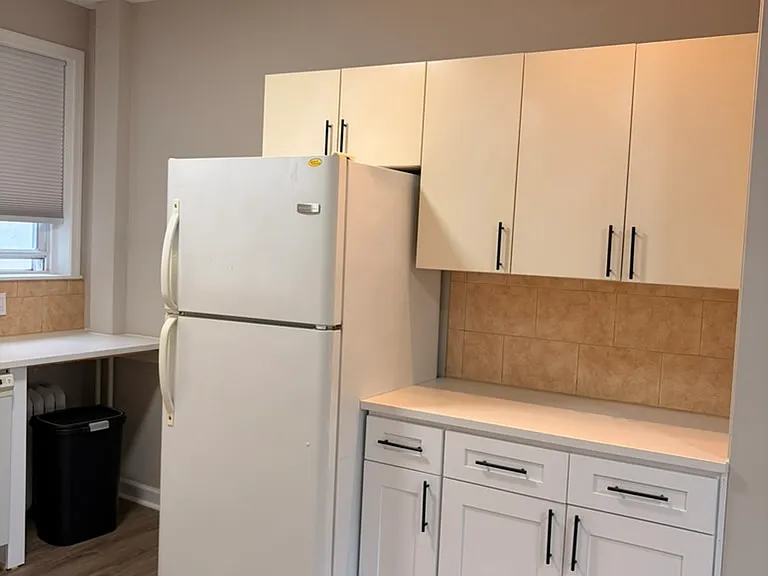 2917 W Girard Ave #2 — Photo 5