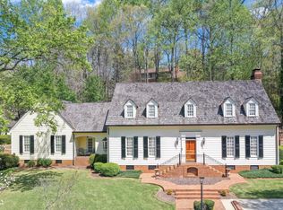 60 Club Dr, Gainesville, GA 30506