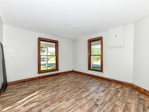 5th image of 503 S Harrison St