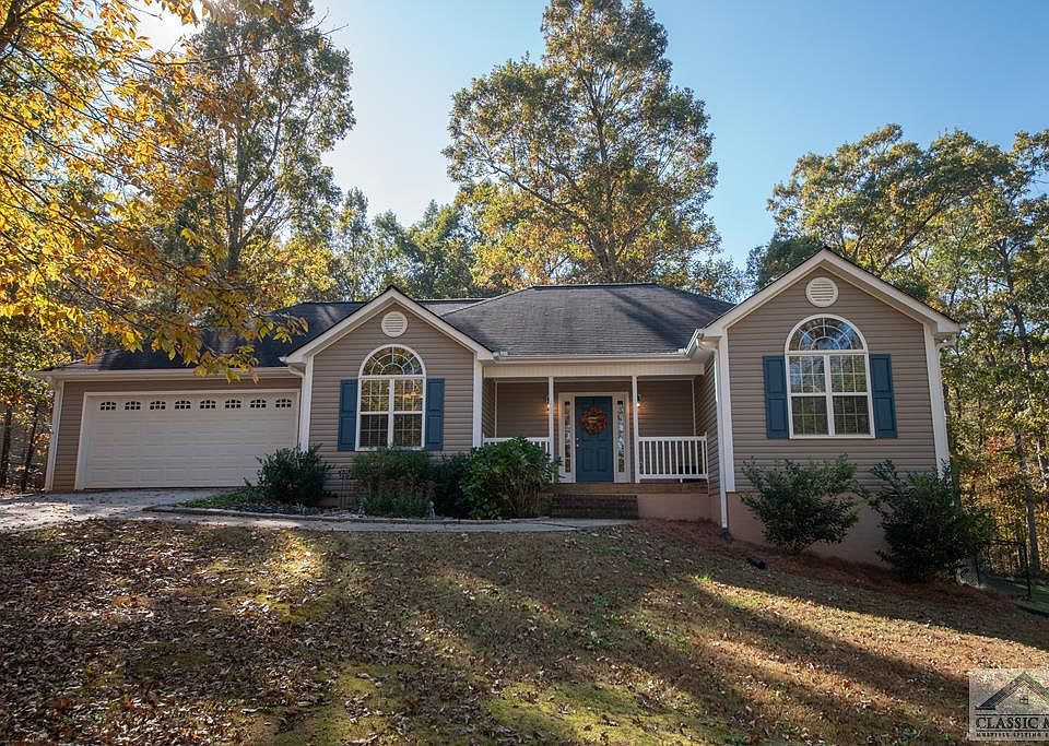 1st image of 139 Candlestick Dr