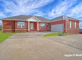 46 Mountain Pointe Rd N, Russellville, AR 72802