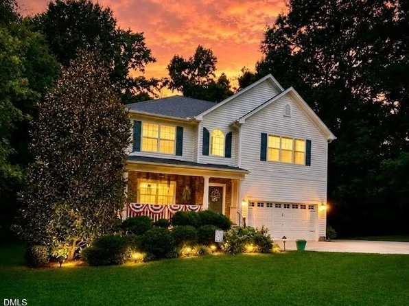 1814 Haw Village Dr, Graham, NC 27253