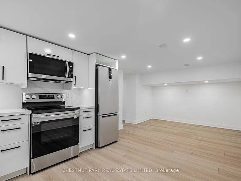 562 Deloraine Ave — Photo 9
