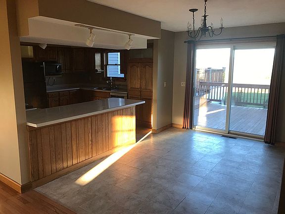Main kitchen/dining area