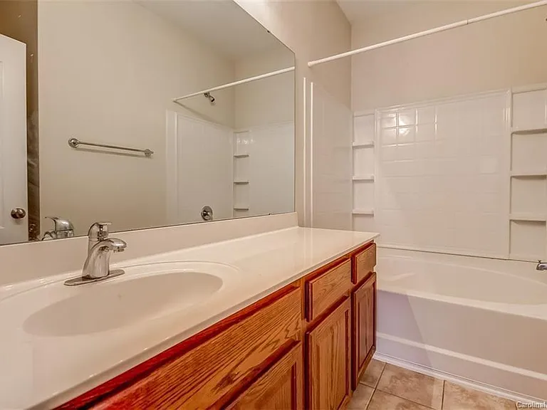 173 Singleton Rd — Photo 11