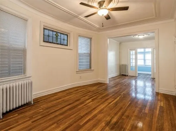 68 Linden Avenue image 9 of 17