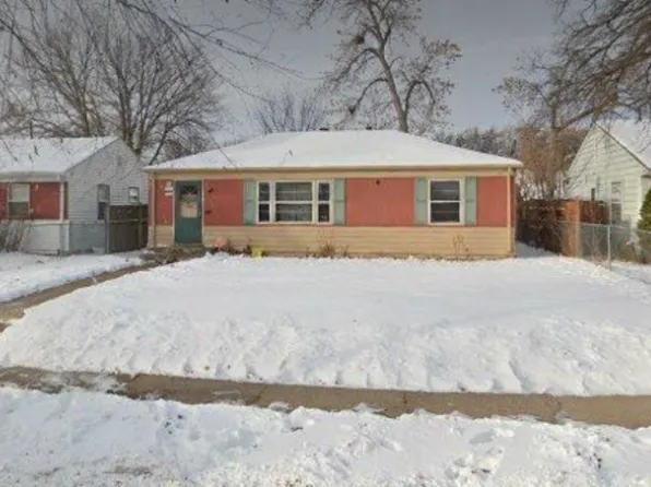 5215 Vincent Ave N, Minneapolis, MN 55430