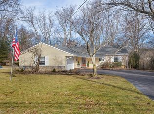 29510 Osborn Rd, Bay Village, OH 44140