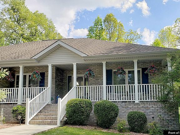 3rd image of 514 Stonehenge Dr