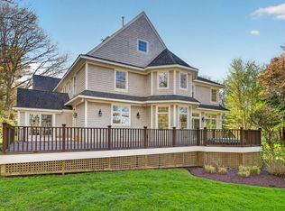 1 Puddingstone Cir, Westport, MA 02790