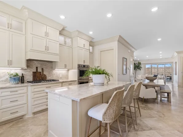 837 N Gregg Ave, Fayetteville, AR 72701