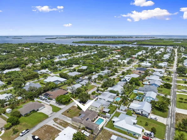 5216 SE Orange Street, Stuart, FL 34997