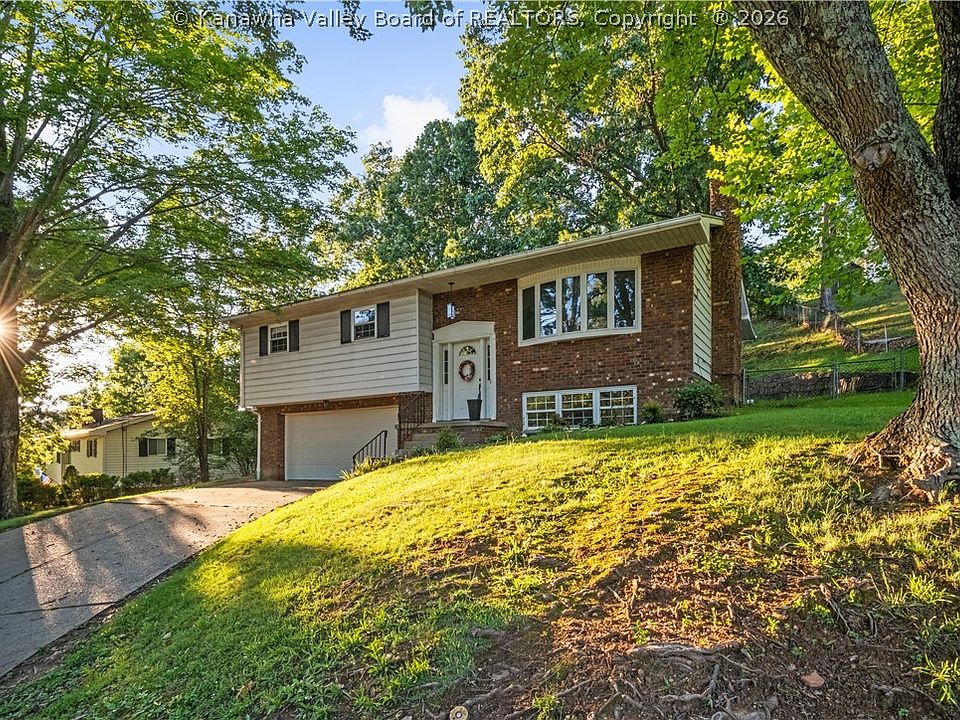 1st image of 1109 Shamrock Rd