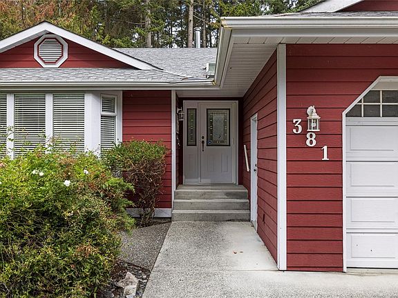 2nd image of 381 Fourneau Way