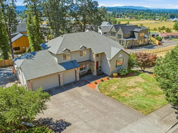 16023 Trail Dr, Oregon City, OR 97045