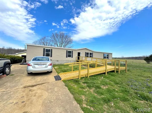 1225 Madison St #205, Fredericktown, MO 63645