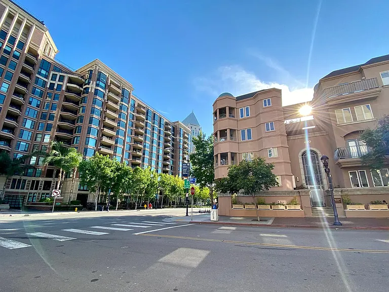 620 State St #120 — Photo 1