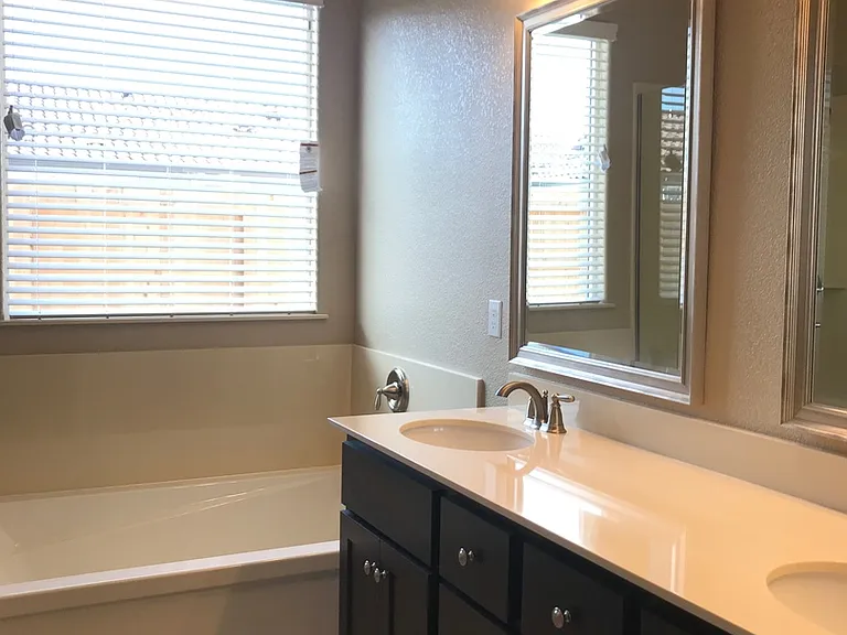 1627 Marsh Ct — Photo 26