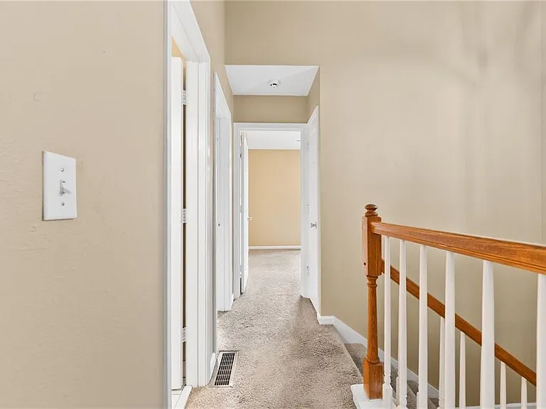 2266 Oak Glenn Cir — Photo 21