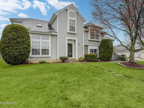 45 Kentucky Way, Freehold, NJ 07728