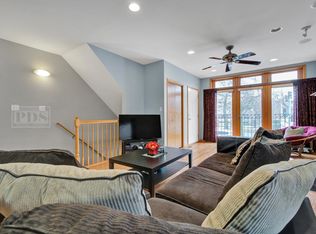3301 S Michigan Ave #1, Chicago, IL