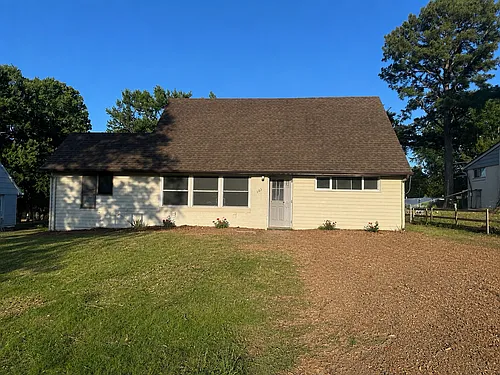 1303 Barnard Dr Photo 1