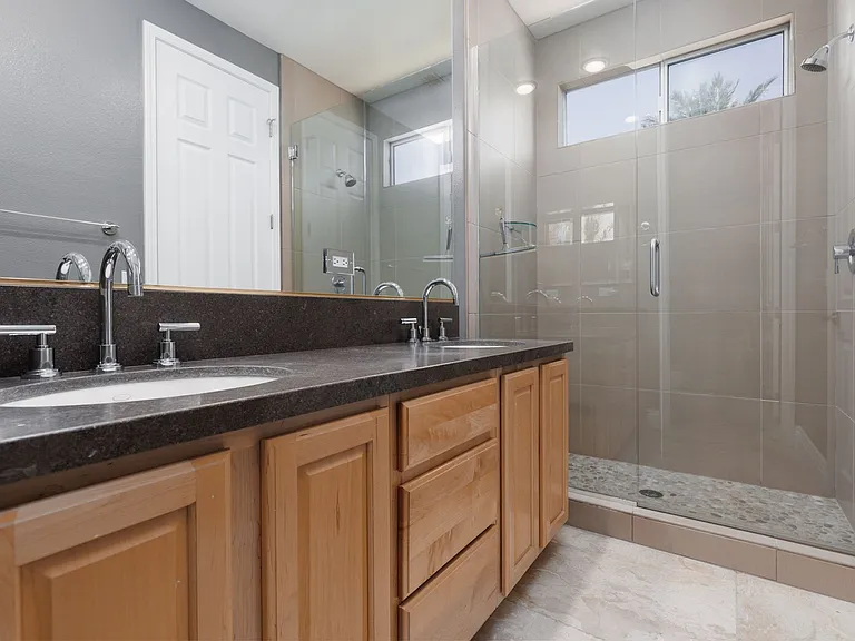 2451 Hollow Rock Ct — Photo 35