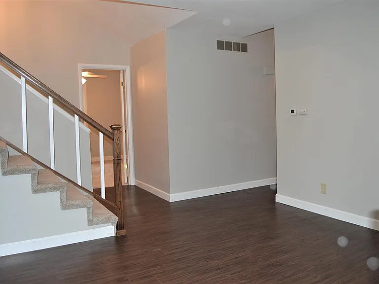 2316 Hackberry Ct — Photo 20