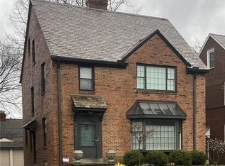 2476 Saybrook Rd, University Hts, OH 44118