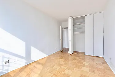 Rented by Manhattan Realty Group