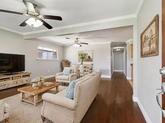 3rd image of 4804 Antonini Dr