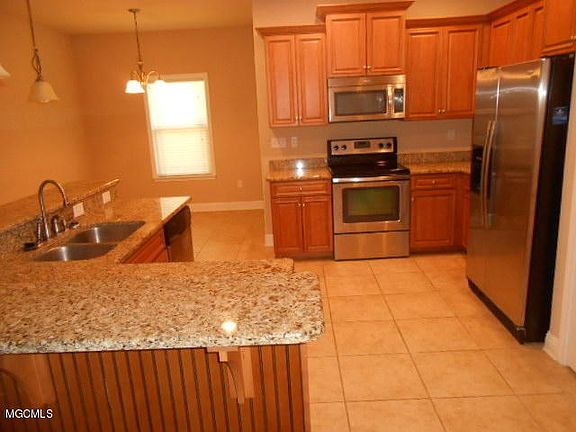 14479 n swan initial 016