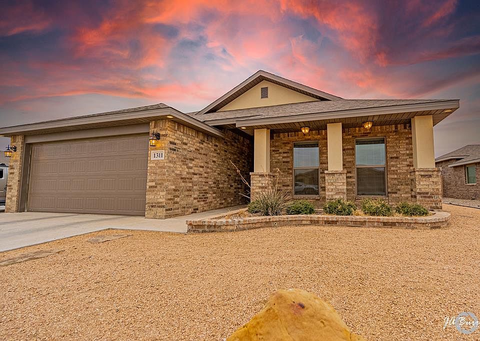 1st image of 1311 Yellow Rose Ct