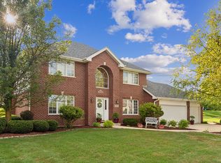 11930 Queens Ct, Mokena, IL 60448