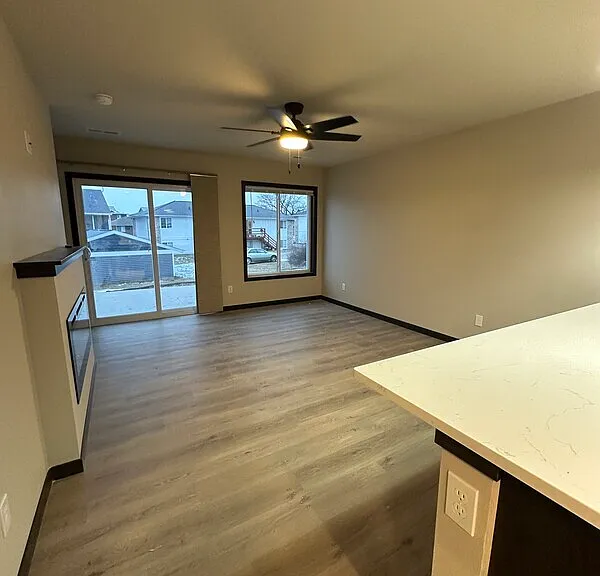 840 Dry Run Creek Ct — Photo 4