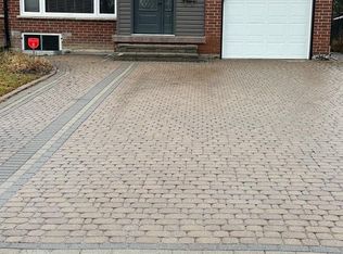 48 Montjoy Cres #Basement, Brampton, ON L6S 3E7