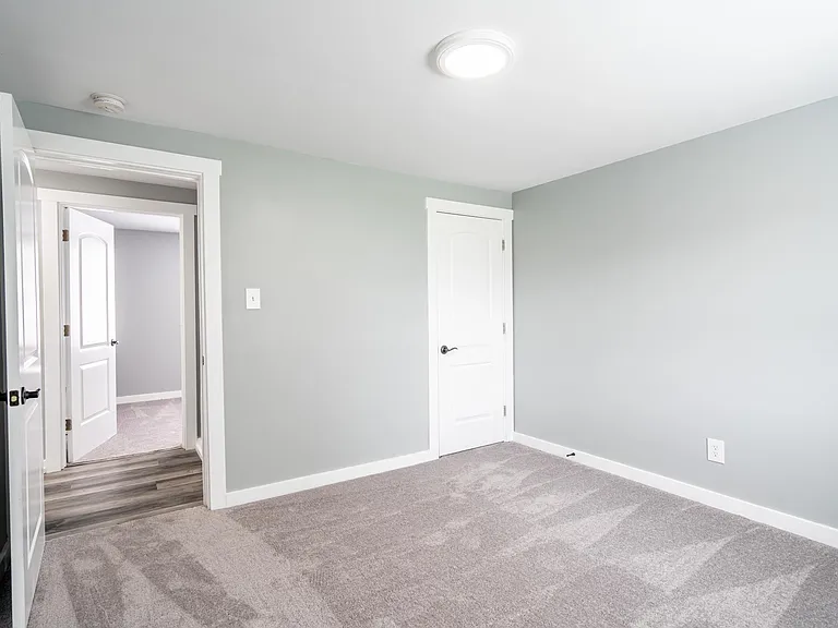 1631 Columbia Ave #B — Photo 8