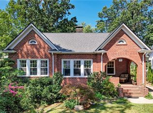 208 S Tremont Dr, Greensboro, NC 27403