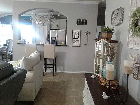2nd image of 5337 Cicero Dr