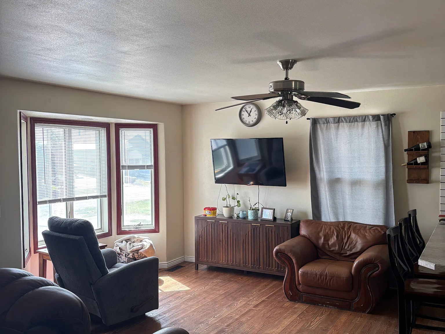 4 bed, 1744 sqft, $2,250 — Photo 4