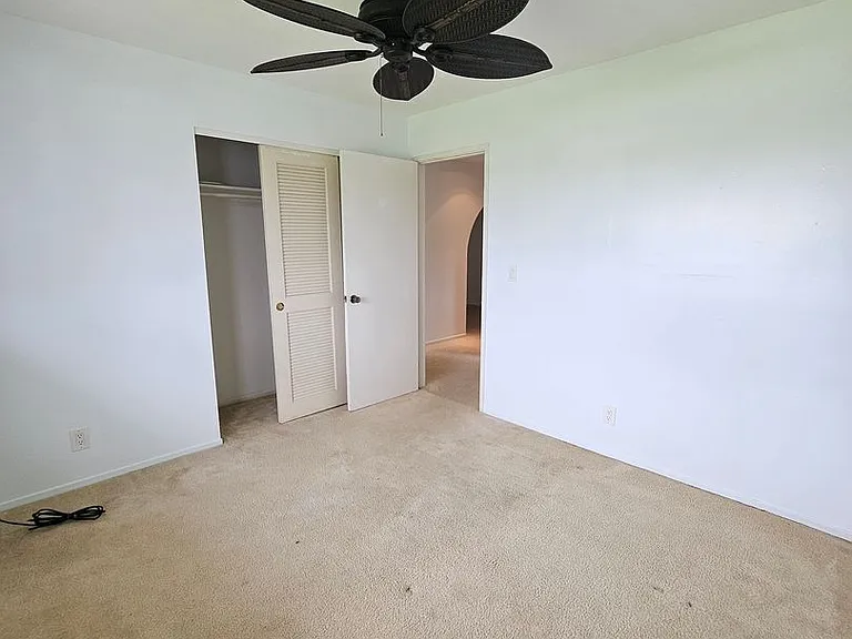 152 Lukia St — Photo 17