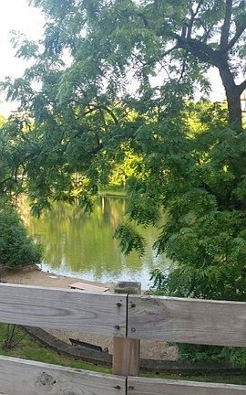 3rd image of 5985 Lakeside Pl APT G1