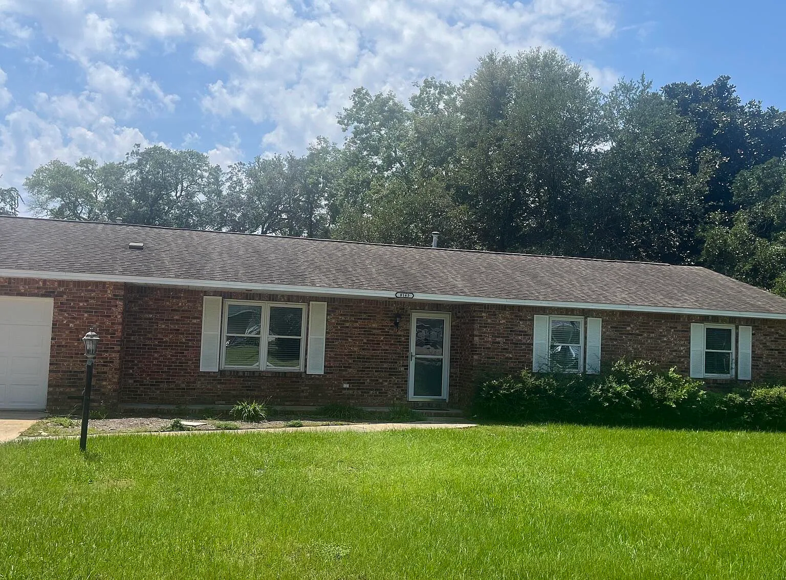 3 bed, 1412 sqft, $2,250 — Photo 1