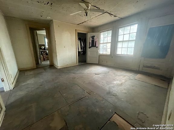 5th image of 206 LOMA VISTA ST