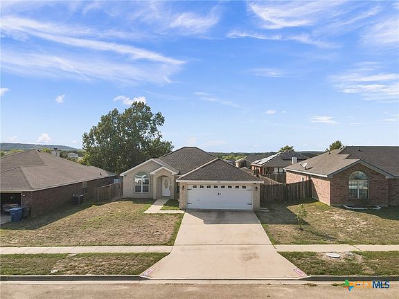 3rd image of 2203 Joseph Dr