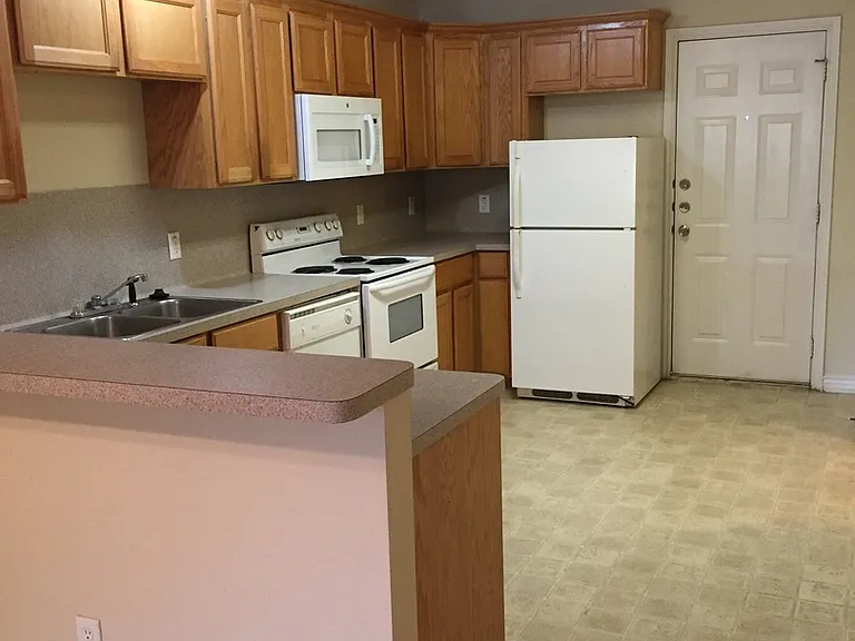 3788 Oldenburg Ln — Photo 4