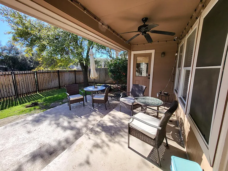 7 Muirfield Greens Ln — Photo 44