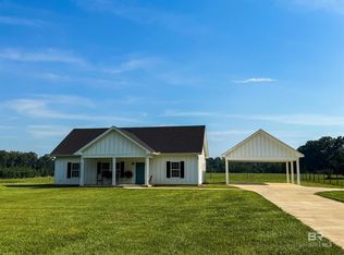 292 Georgia Ln, Brewton, AL 36426