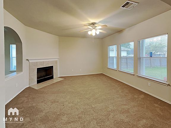 4th image of 13316 Marie Ln