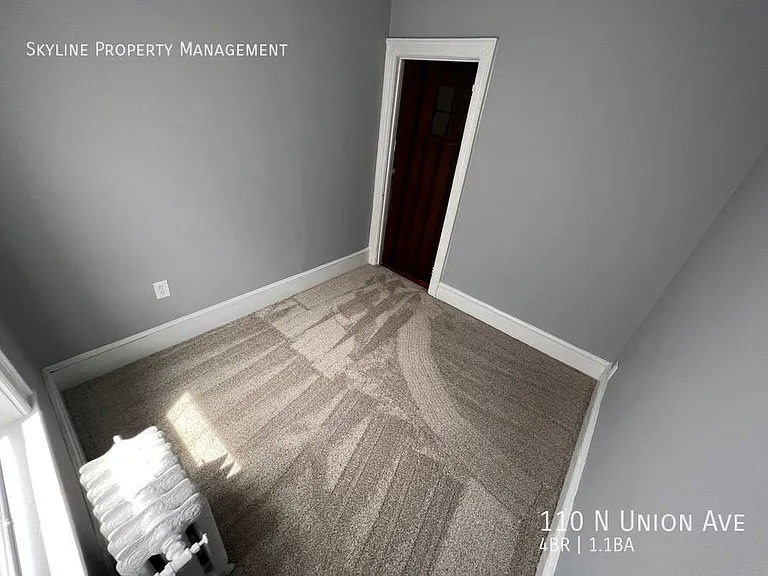 110 N Union Ave — Photo 10